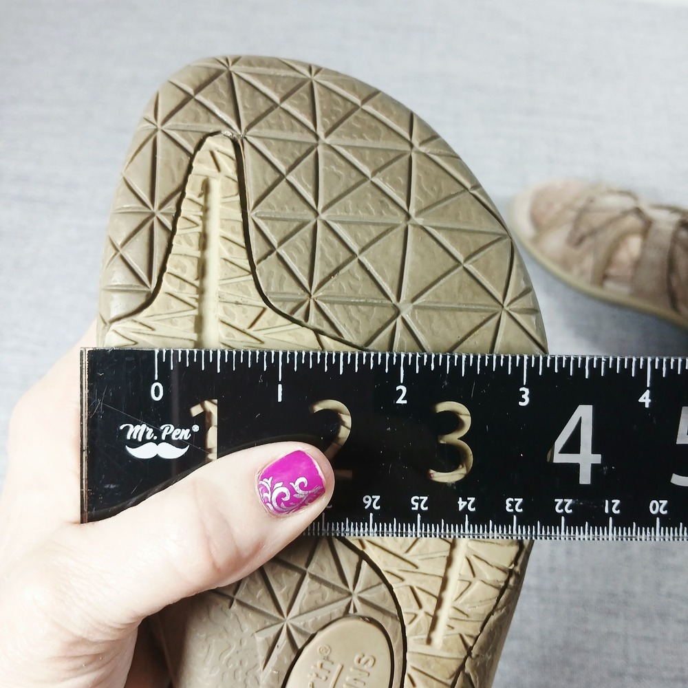 Earth‎ Origins Womens Size 8 Gorpcore Bungee Suede Comfort Walking Sandals Taupe - Picture 4 of 10